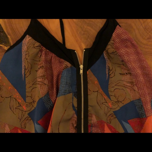 Top - Picture 3 of 3